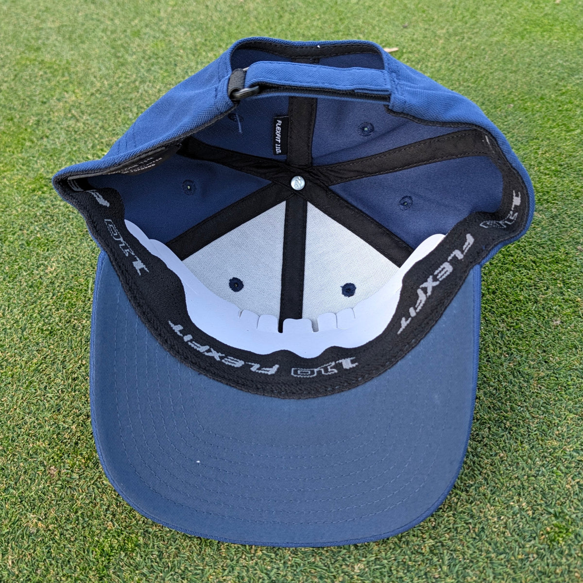 Lunar Steel Performance Golf Hat | Flexfit 110