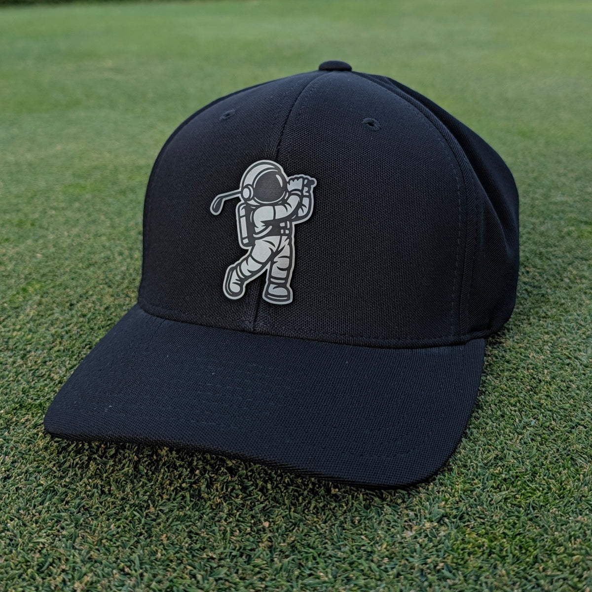 Lunar Steel Performance Golf Hat | Flexfit 110